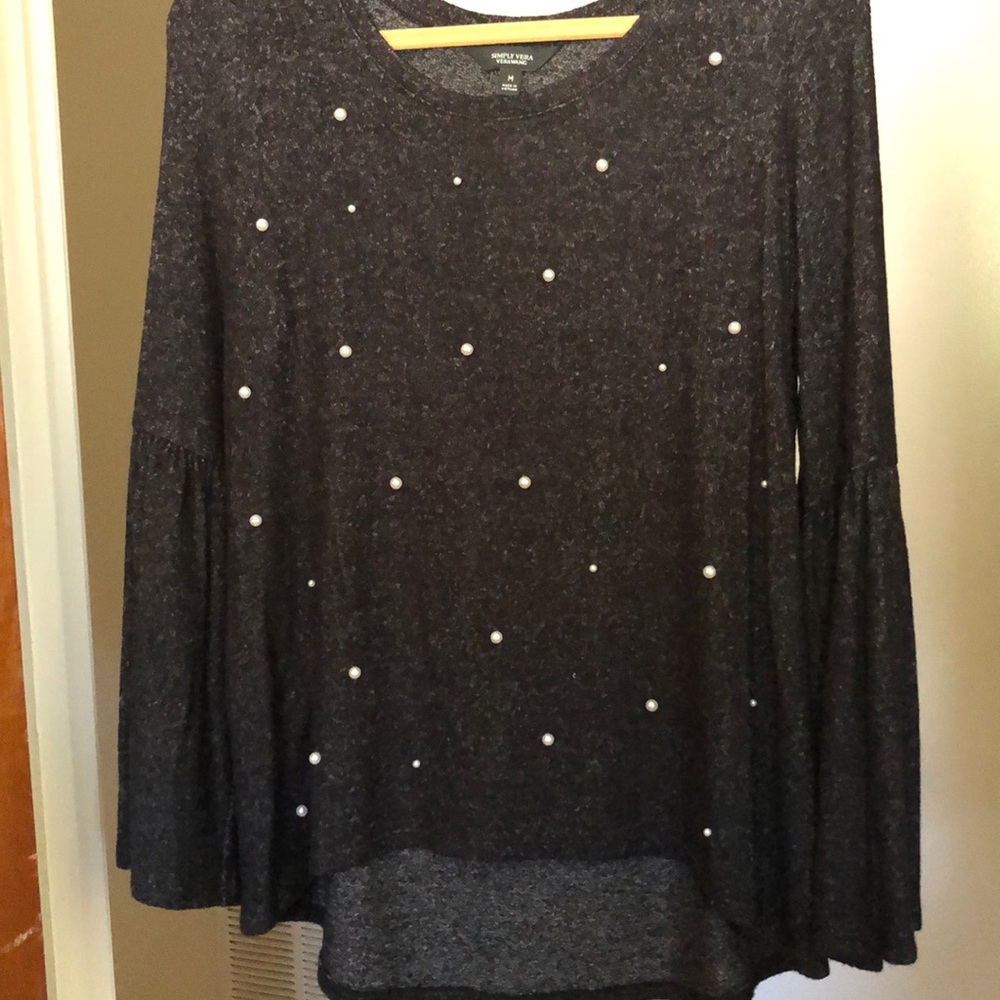 Simply Vera size M. 77% rayon 18% polyester